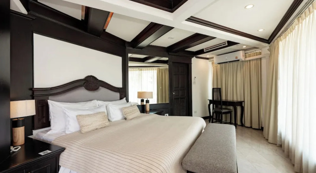 Полулюкс The Taksim Royal Beachfront Resort
