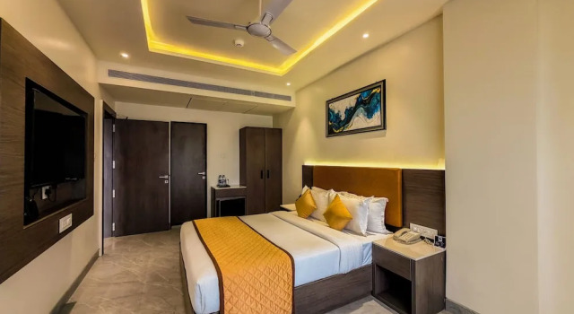 Люкс Luxury ZiP By Spree Hotels Pandharpur