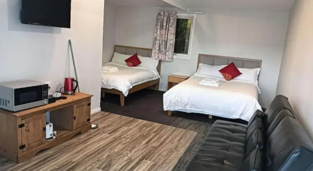 Шале 2 double and 1 sofa beds chalet 7D