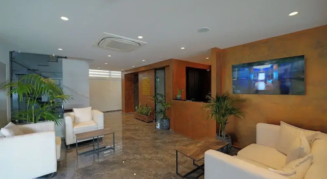 Hotel Teuta, Varaa Hotelli Sarandë Vlorë County