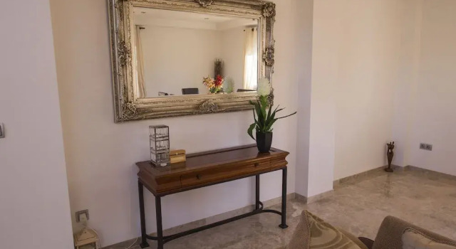 071 Villa Alqueries