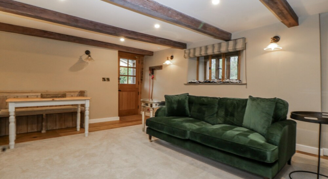 Walnut Cottage, Забронировать Дом для отпуска Виллы Аска, Вилла