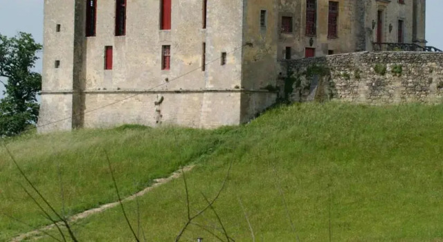 La Chartreuse des Moulins, Забронировать Отель Монтазо Red Perigord