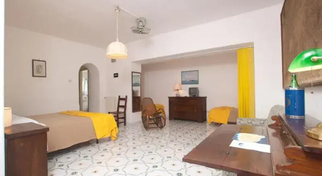 Трёхместный номер Standard Hotel Belsole