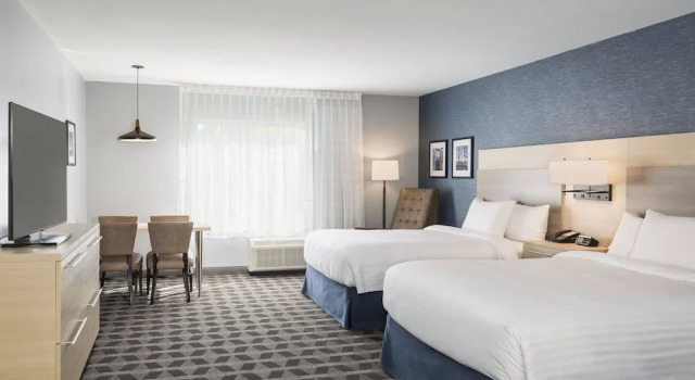 Четырёхместный люкс TownePlace Suites By Marriott Rochester Mayo Clinic Area