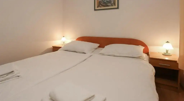 Apartments Laguna 2, Забронировать Апартаменты/квартира СПА-отели Бола, рядом с Пляж Порт Бол, SPA-услуги
