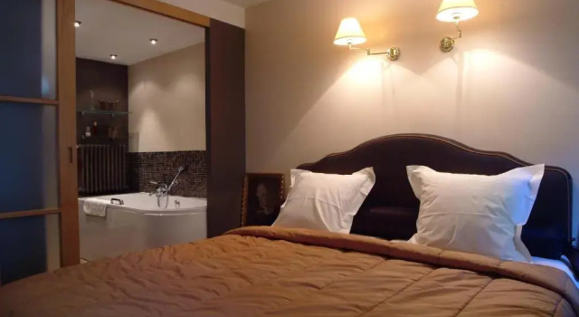 Номер Standard Charmehotel Manoir Ogygia