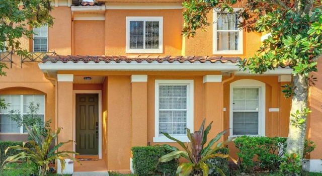 2 Mi to Wdw: Townhouse w/ Patio & Pool Access