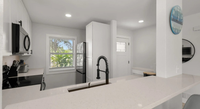 Relaxing 2BR Florida Home Close to Beach, Reserva ahora Hotel Osprey Florida