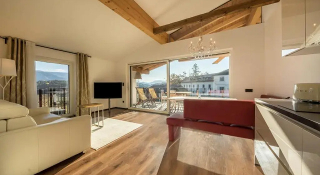 Berg Und Tal - Schlosserhaus 31, Забронировать Отель Тезимо Burgraviato