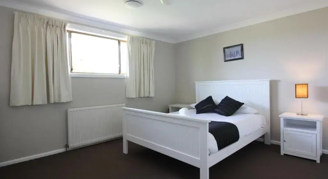 Snowy Mountains Resort and Function Centre, Забронировать Курортный отель Курортные отели Kosciuszko National Park, Курортный отель
