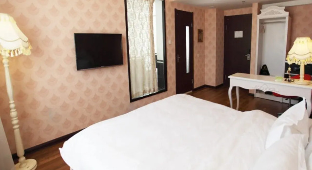 Camilla Business Hotel, Buchen Sie Hotel Anshan Liaoning