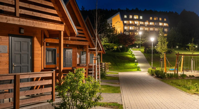 Hotel Vega Luhacovice, Забронировать Отель Отели Позловице с парковкой, Парковка