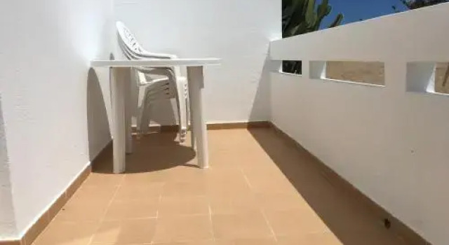 Hoplaco Beach Apartment
