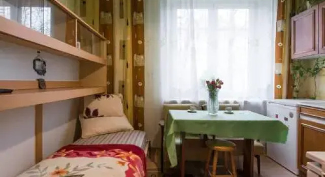 Feel The Old Socialist Style Apartment