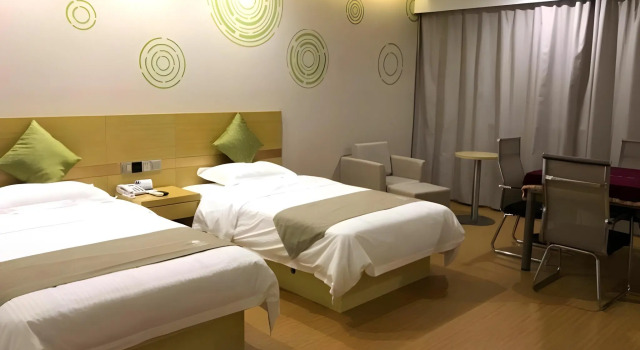 GreenTree Inn Dongtai Sancang Town, Prenota Hotel Yancheng Jiangsu