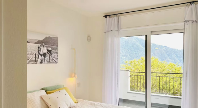 Como Lake Dreamscape Villa, Book Villa Hoteller i Cernobbio med parkering, Parkering