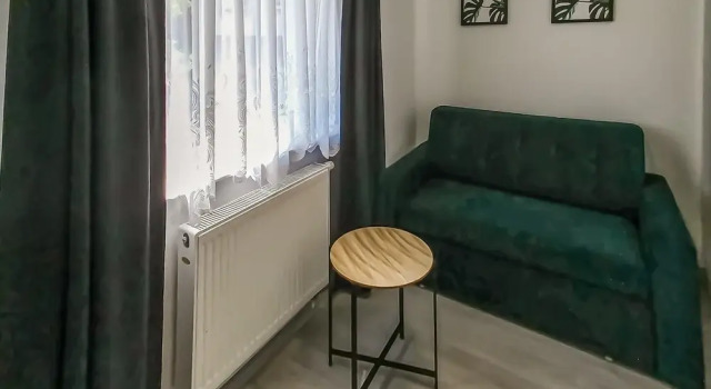 Awesome Apartment in Pruszcz Gdanski With 1 Bedrooms and Wifi, Varaa Huoneisto Hotellit Pommeri pysäköinnillä, Pysäköinti