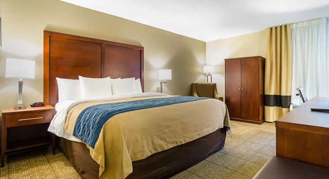 Номер Standard Comfort Inn & Suites Durham near Duke University
