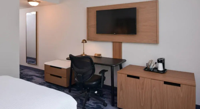 Двухместный номер Fairfield Inn & Suites by Marriott Pittsburgh New Stanton
