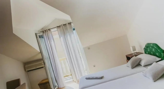 Apartments Venera, Забронировать Апартаменты/квартира Отели Старого города Будвы - Будванская ривьера с парковкой, Парковка