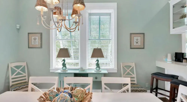 Ocean Paradise Luxurious Miramar Beach 5bd!, Rezerwuj Hotel Hotele w Emerald Coast z parkingiem, Parking