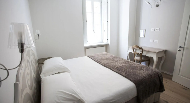 Villa Italia Luxury Suites and Apartments