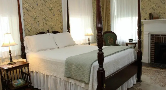 Cambridge House Bed & Breakfast
