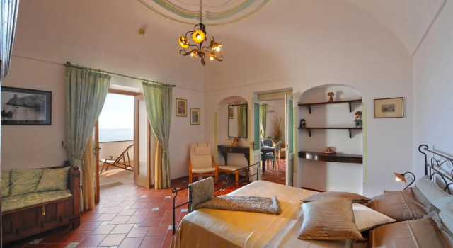 Casa Elena - In the Center of Praiano Parking Panoramic Hot tub