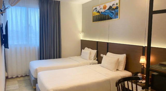 A25 Premium Hotel - 12 Ngô Sỹ Liên, Забронировать Отель Донгда Ханой