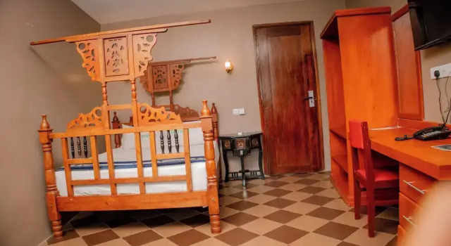 Номер Executive Serene Hotel