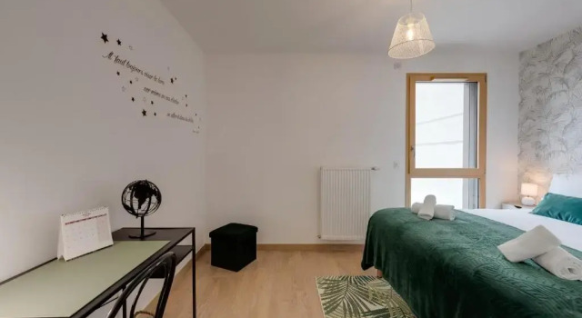 L'Art de Ville - 2 bedroom near the city center terrace and garage, Забронировать Апартаменты/квартира Анси Озеро Анси