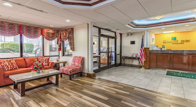 Quality Inn, Buchen Sie Hotel Goodlettsville Tennessee