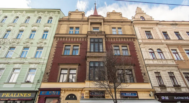 Lovely Apartment on Mala Strana just 10 mins walk to scenic places