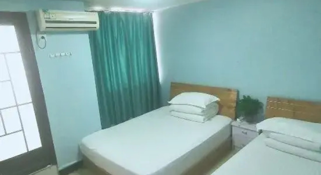 Changjiang Express Hotel