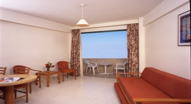 Isaac, Reserva ahora Apartamento Hoteles en Protaras con piscina, cerca de Playa Trinity Beach, Piscina