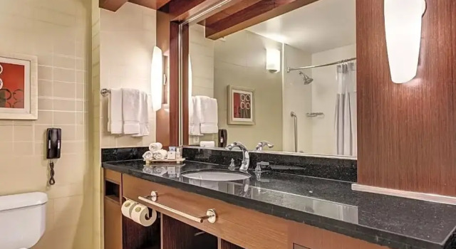 Номер Executive Crowne Plaza Hotel Foster City-San Mateo by IHG