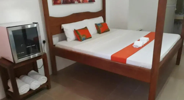 Четырёхместный номер Deluxe 27 Cafe Zanzibar Airport Hotel