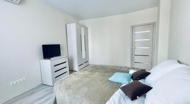Vegas apartments (Вегас апартментс) на улице Маршала Баграмяна, 1, Забронировать Апартаменты/квартира Отели Нижнего Новгорода с парковкой, Парковка