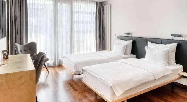 Двухместный номер Superior с балконом Vienna House by Wyndham Martinspark Dornbirn