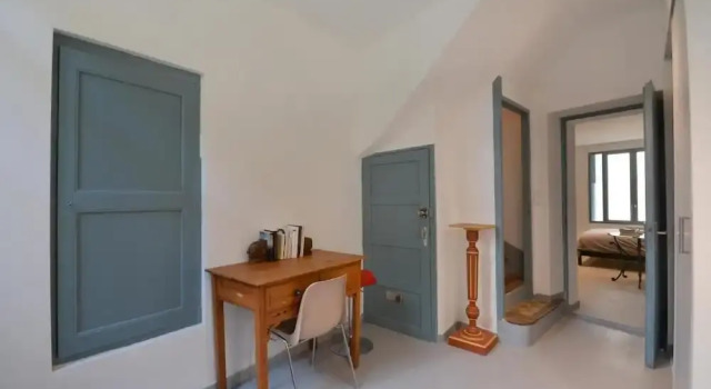L'Escalier Rouge, Забронировать Отель Отели Арля с парковкой, Парковка