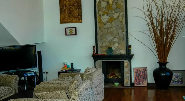 Sherwood Cottage