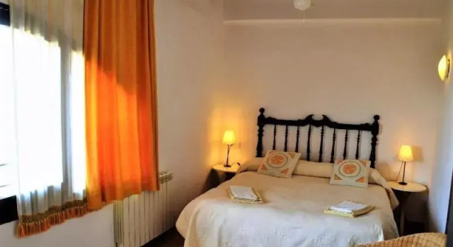 Casa con vista a las montañas - Cal Valeri, Prenota Appartamento Montsonís 