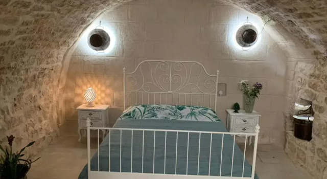 fiori catene tra le torri, Buchen Sie Hotel Conversano Metropolitanstadt Bari