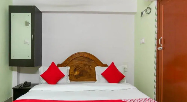SPOT ON 32358 Sai Sadanand Residency