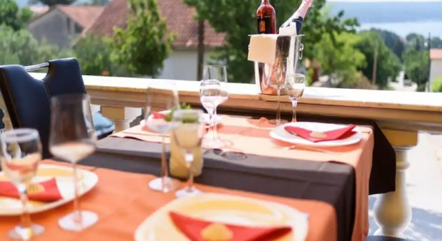 Двухместные апартаменты Apartments Milic