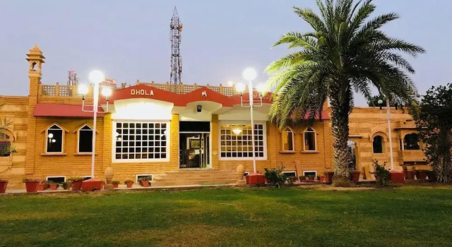 DholaMaru Grand, Rezerwuj Hotel Hotele w Rajasthan z parkingiem, Parking