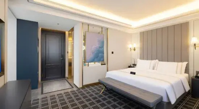 Люкс Deluxe XANA Deluxe Hotel (Nanhu Park, Tangshan Maternal and Child Health Hospital)