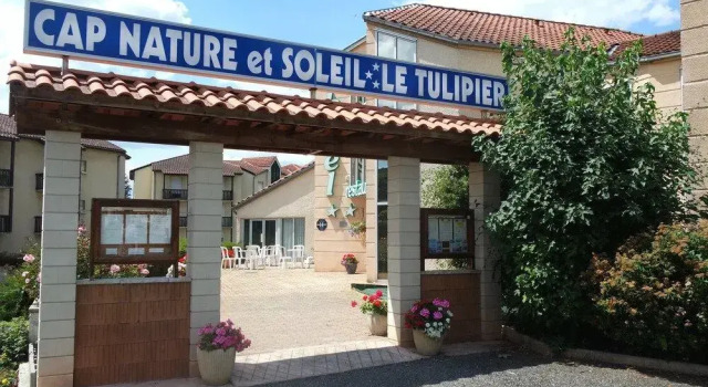 Hôtel Restaurant Le Tulipier, Rezervovat Hotel Cransac Aveyron
