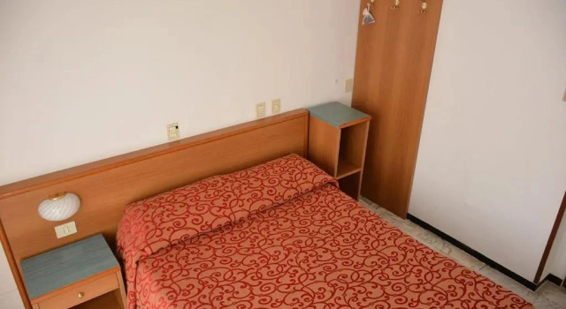 Одноместный номер Standard с балконом и с частичным видом на море Hotel Valentino